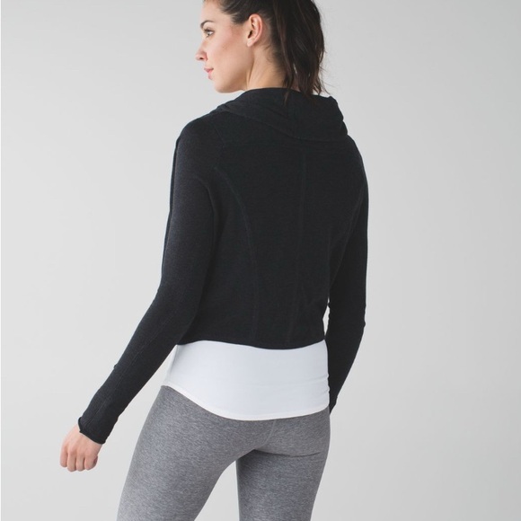Lululemon Women Iconic Wrap Cross Front Top SZ 6 Long Sleeve Heathered Black - Picture 2 of 9